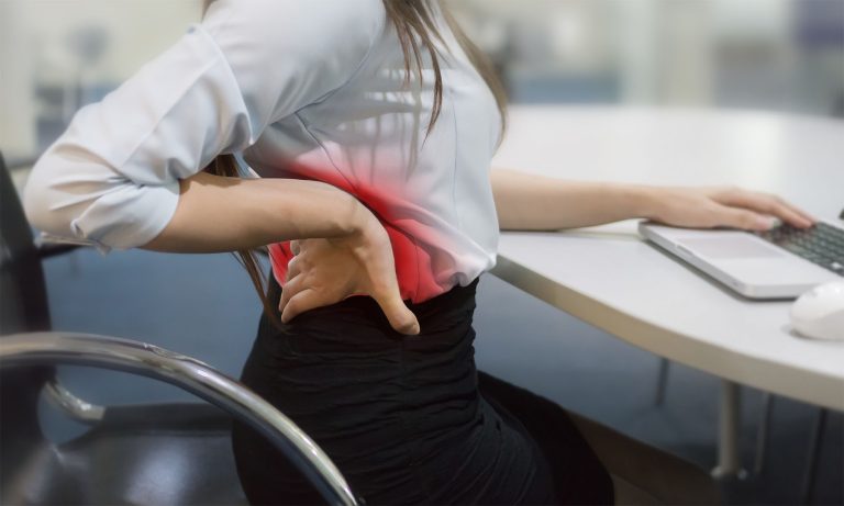Bel Fıtığına Hangi Doktor Bakar? Hangi Bölüme Gitmek Gerekir?