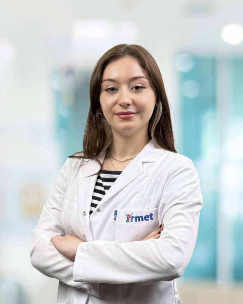 Dt. Derya ÖZDEMİR